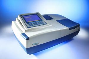 Универсальный фотометр для ИФА и микробиологии LisaScan EM
